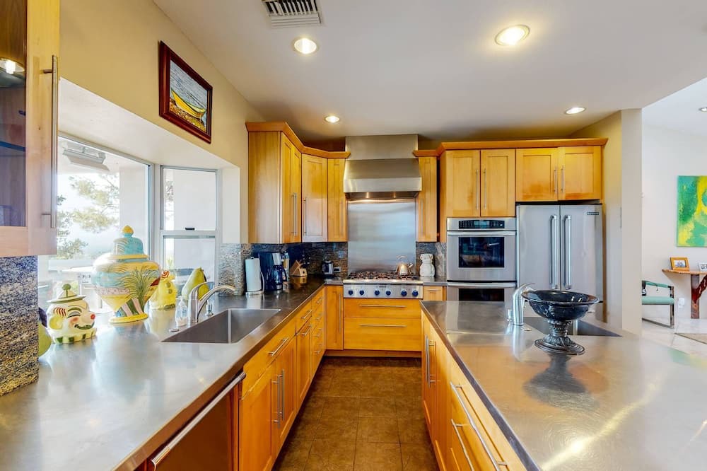 Photo of Kitchen in Indian Canyon