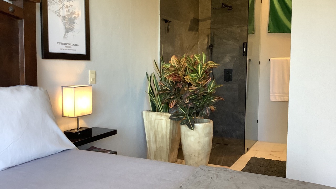 Photo of Bedroom in South Shore Hotel Area
