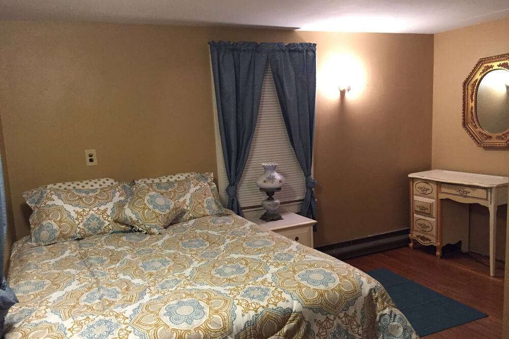 Photo of Bedroom in Georgetown
