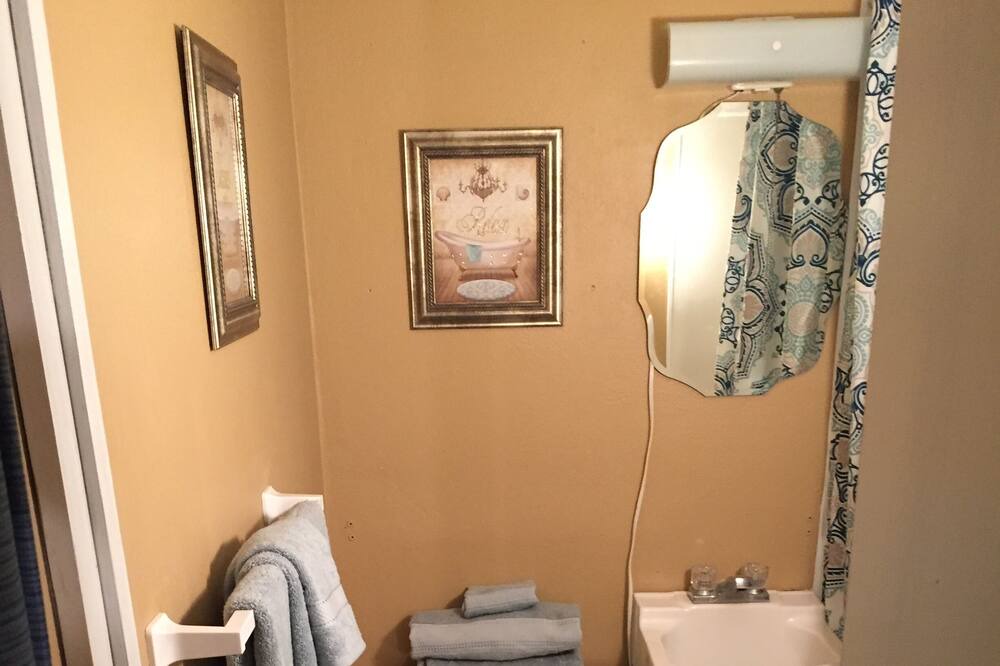 Photo of Bathroom in Georgetown