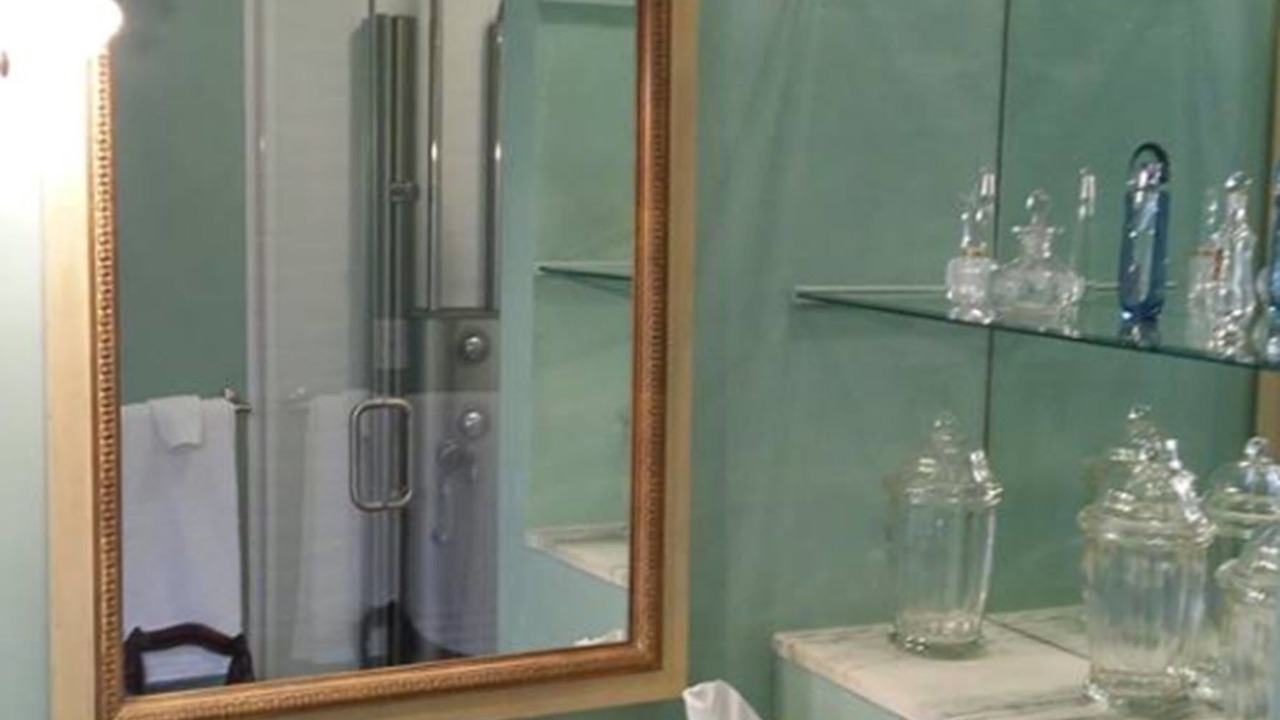Photo of Bathroom in Logansport