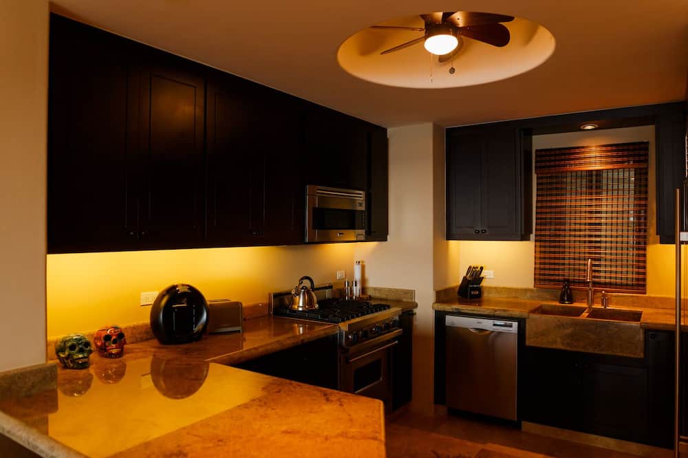Photo of Kitchen in Zona Hotelera