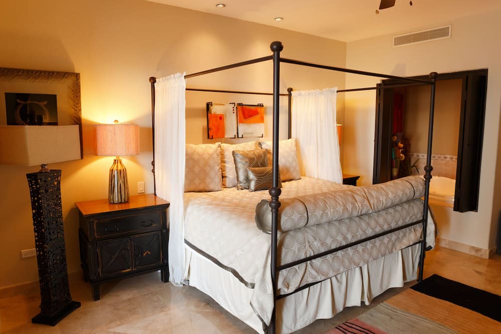 Photo of Bedroom in Zona Hotelera
