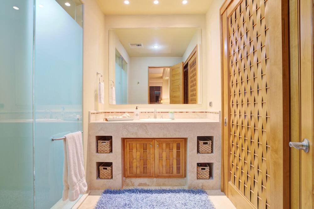 Photo of Bathroom in Brisas del Golfo