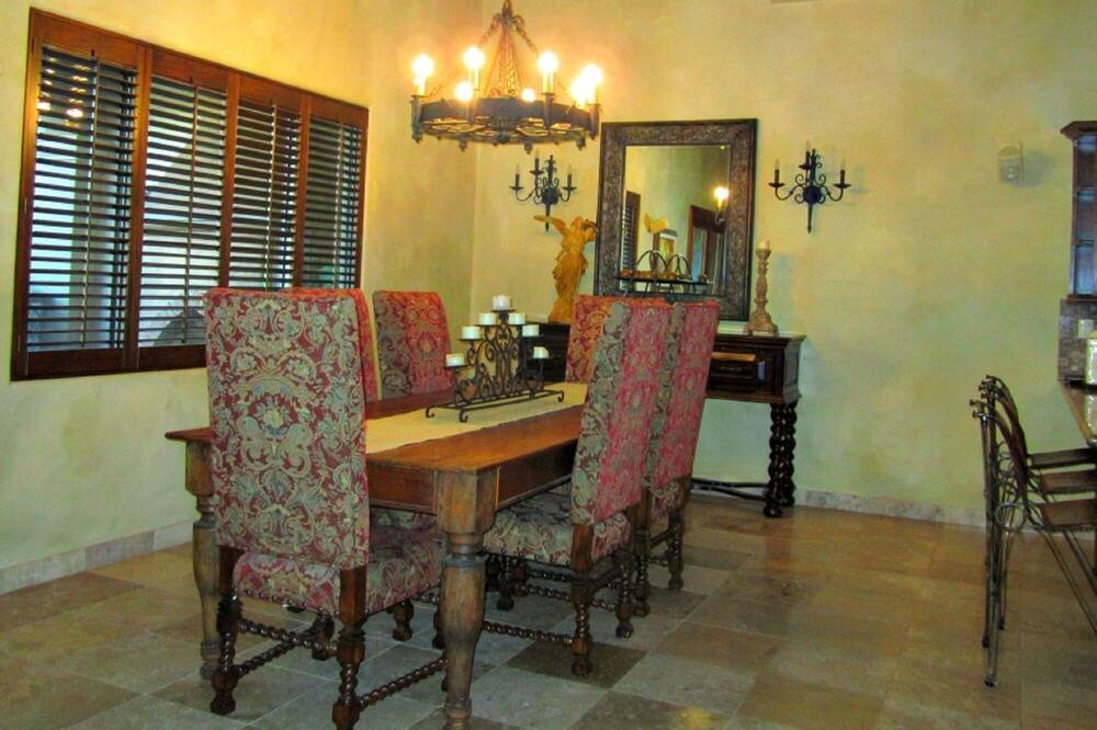 Photo of Bedroom in San Carlos