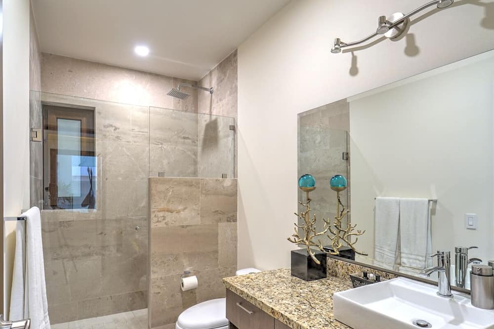 Photo of Bathroom in Emiliano Zapata