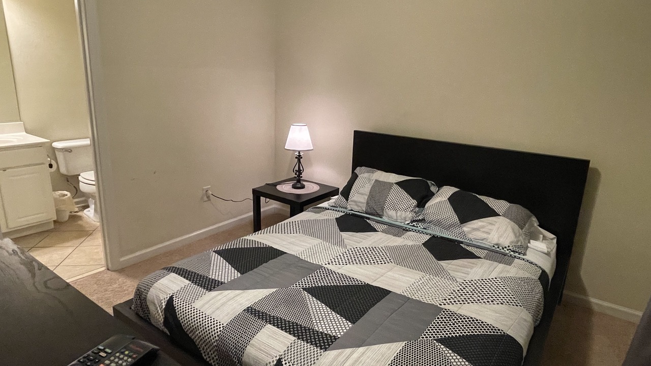 Photo of Bedroom in Atlantic Station Area