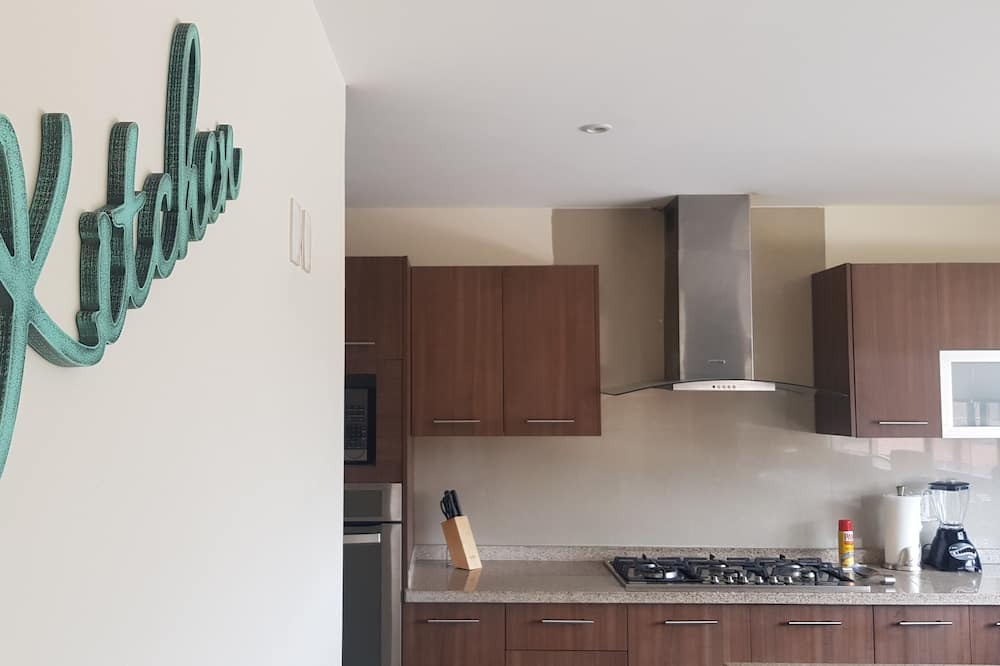 Photo of Kitchen in Bosques de las Lomas