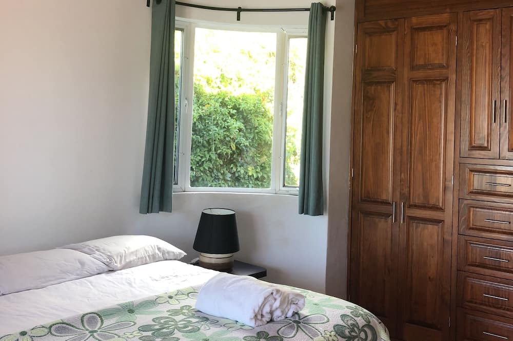 Photo of Bedroom in Raquet Club