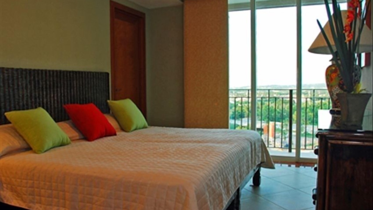 Photo of Bedroom in South Hotel Zone