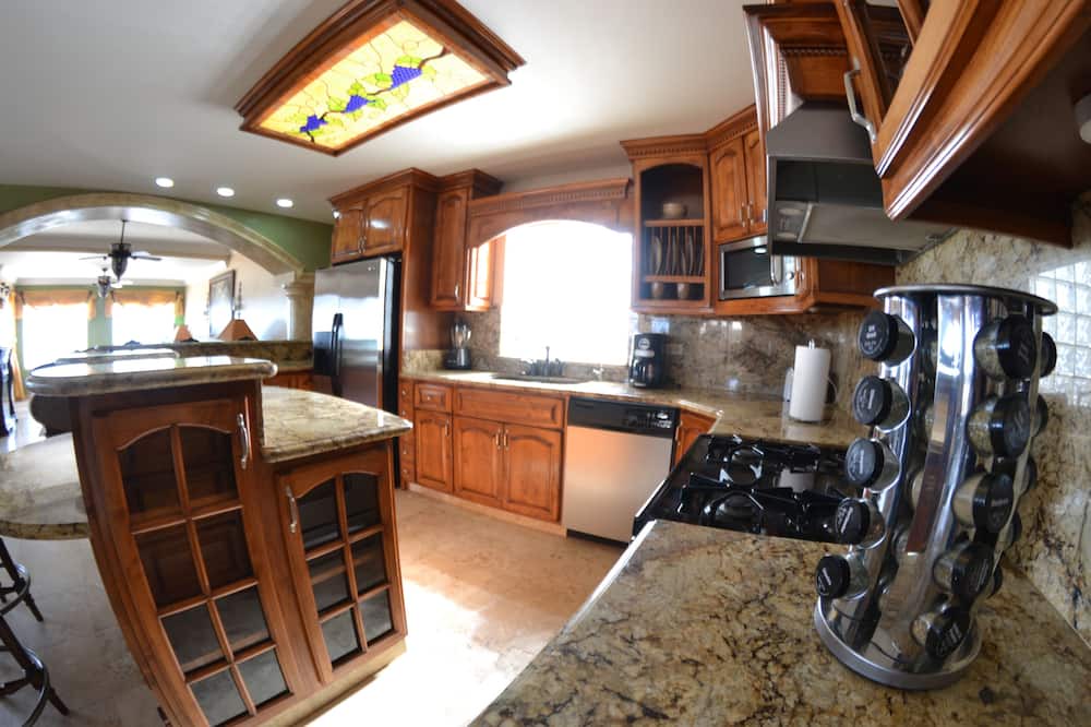Photo of Kitchen in Villas de Las Palmas