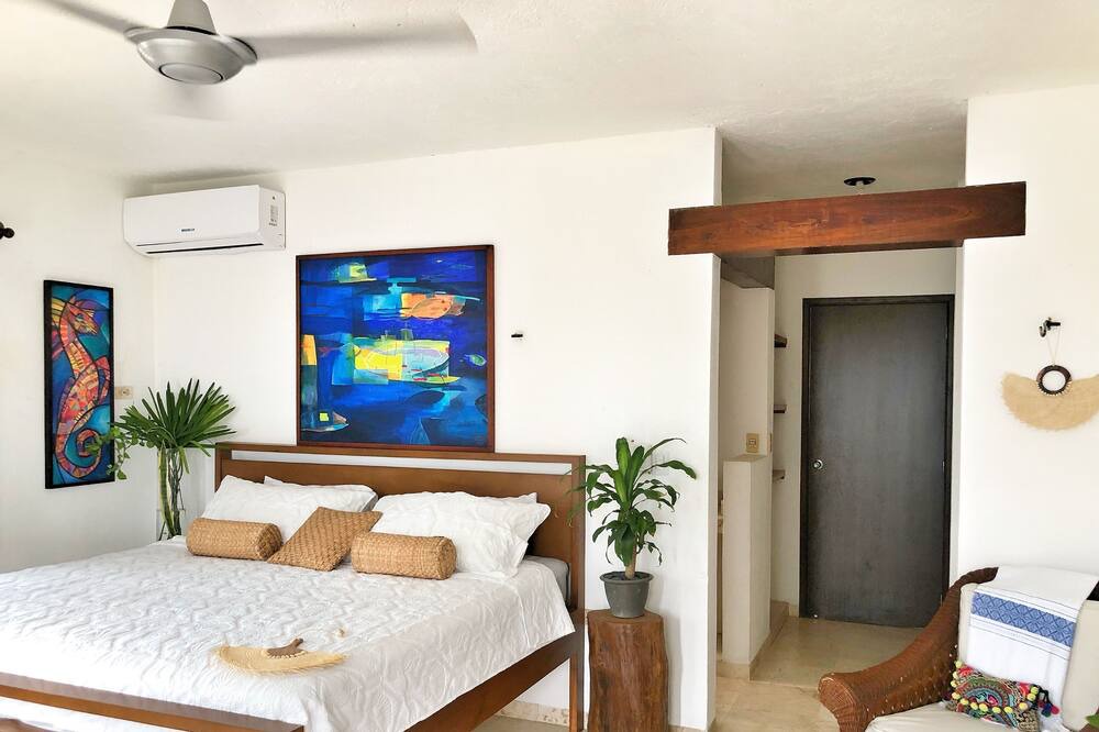 Photo of Bedroom in Miramar