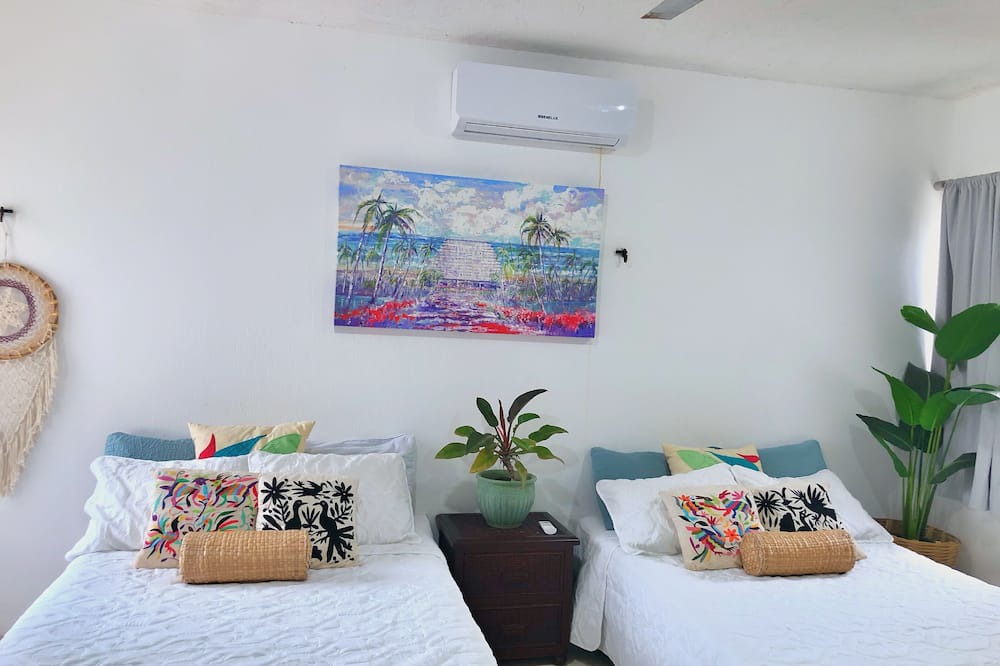 Photo of Bedroom in Miramar