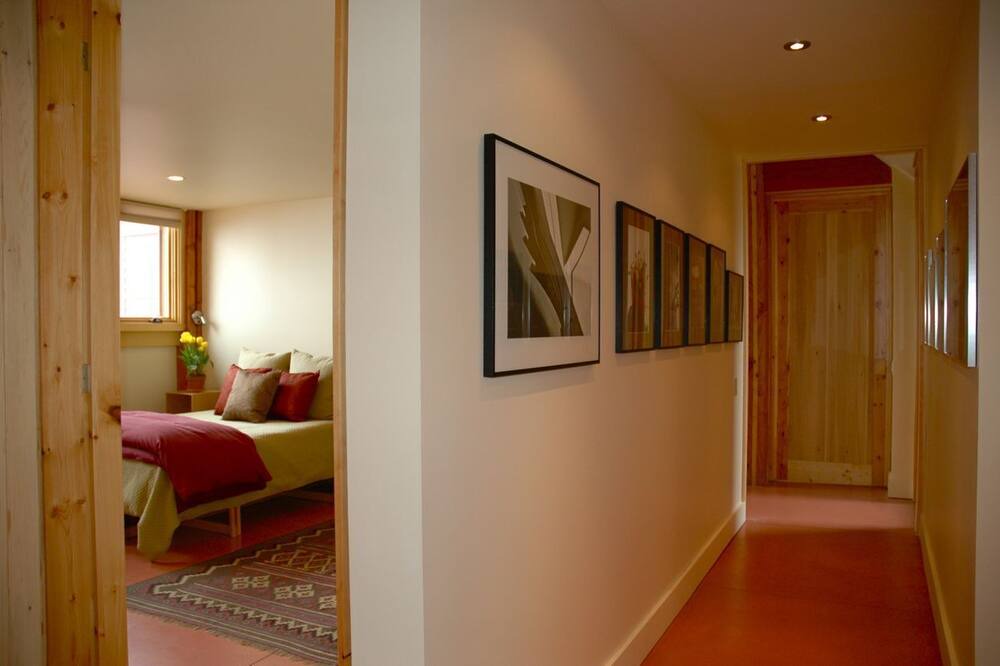 Photo of Bedroom in Rockland