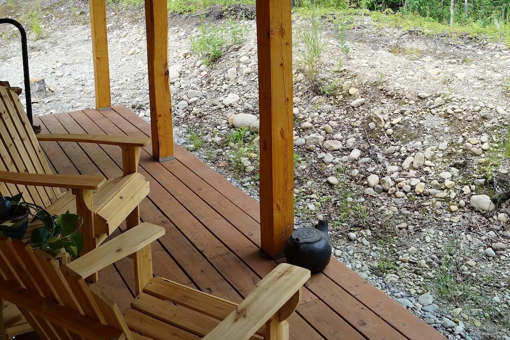 Photo of Patio Balcony in Sutton-Alpine