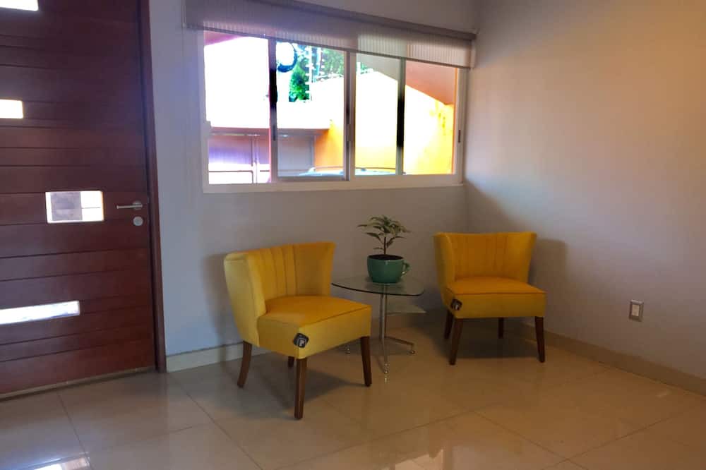 Photo of Livingroom in Zona Expo