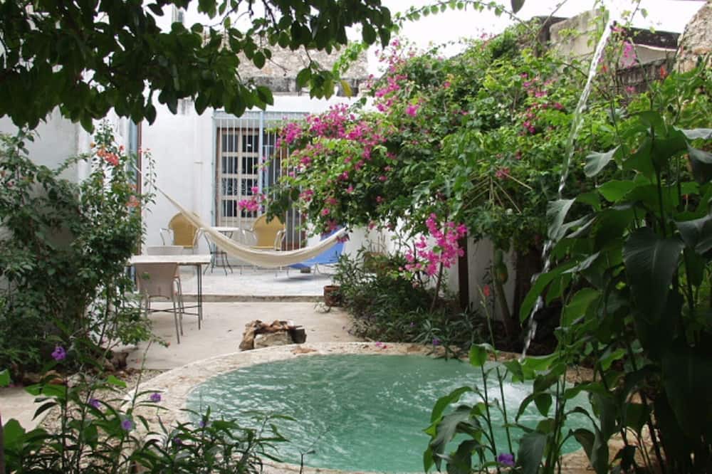 Photo of Outdoor in Barrio de Santiago
