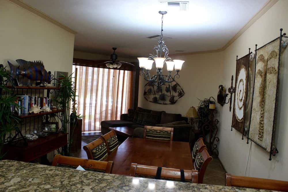Photo of Livingroom in Brisas del Golfo