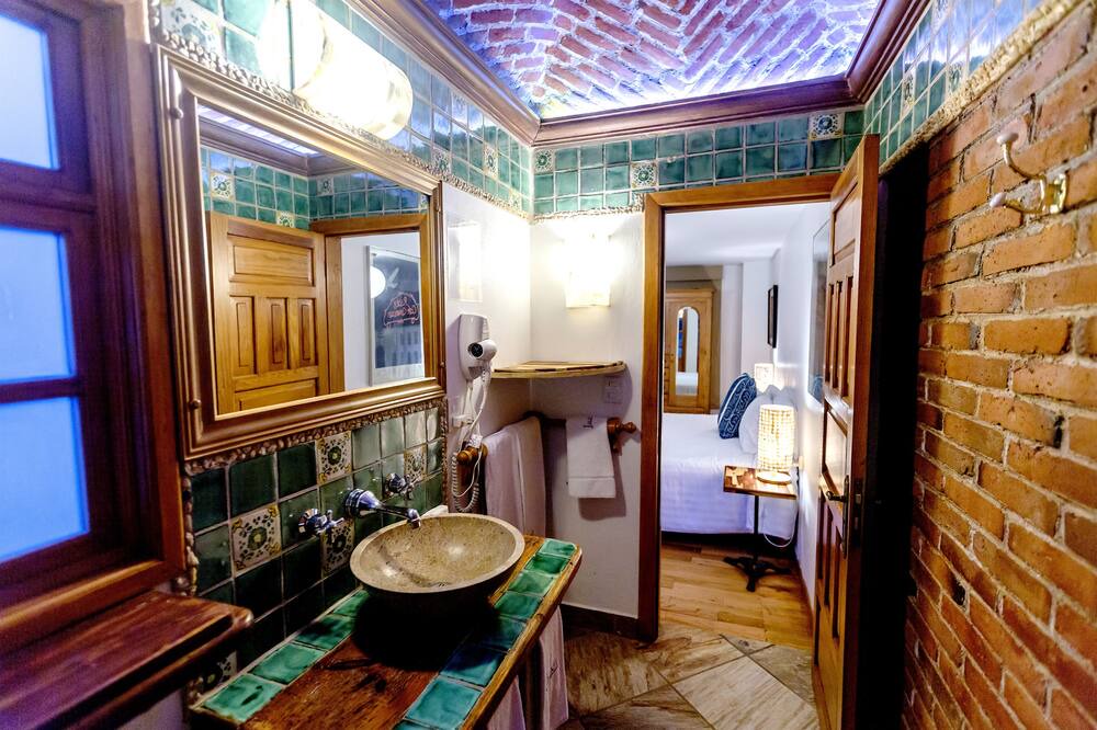 Photo of Bathroom in Del Carmen