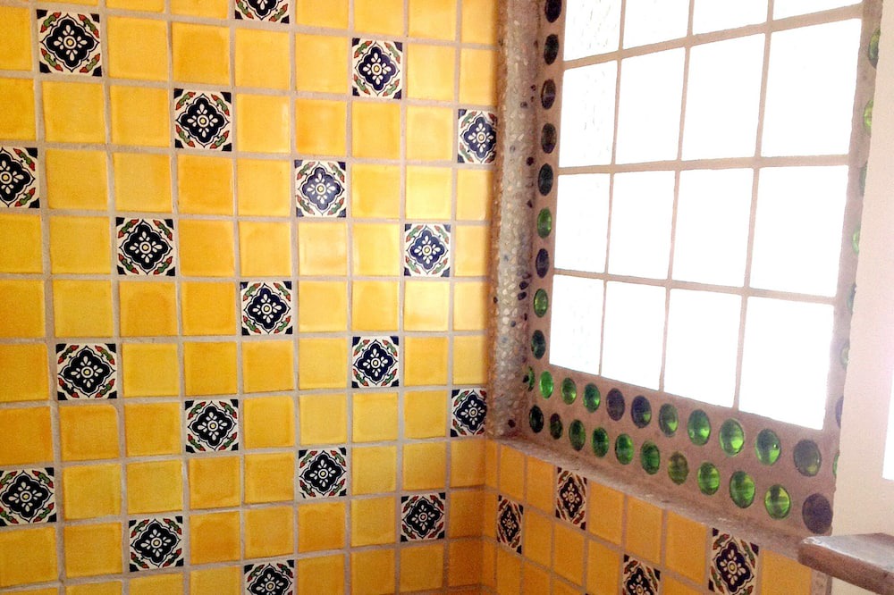 Photo of Bathroom in Del Carmen