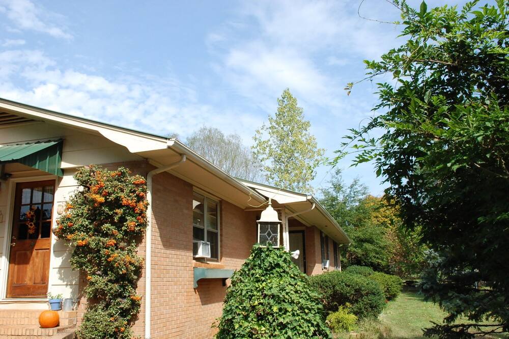 Photo of Others in Rutherfordton
