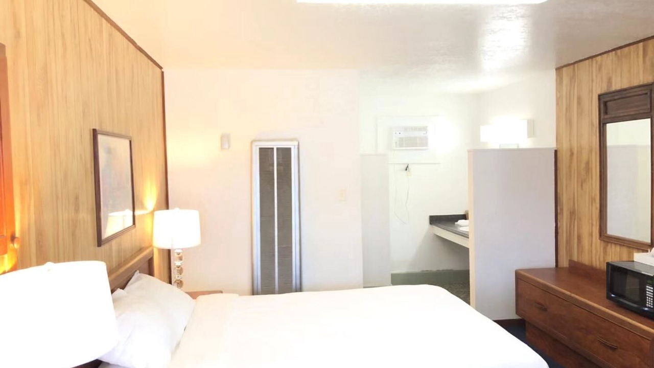 Photo of Bedroom in Port Bolivar