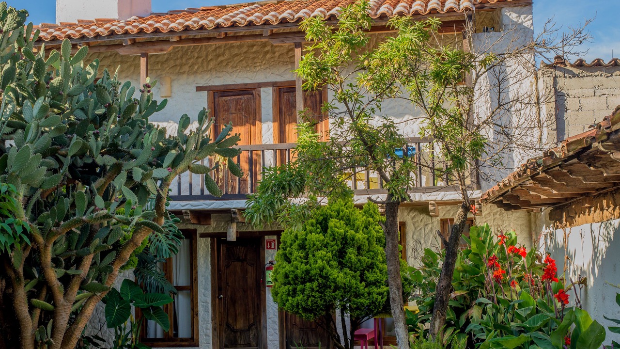 Photo of Buildings in De Mexicanos