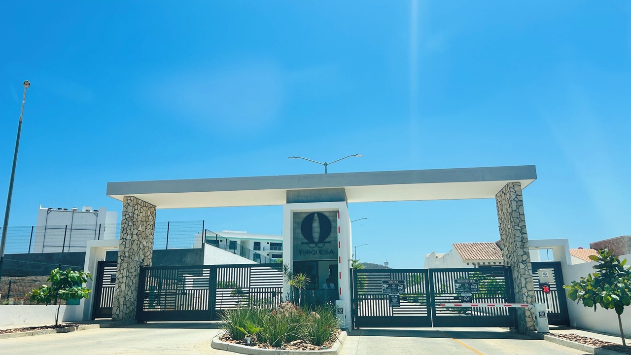 Photo of Outdoor in Cerritos