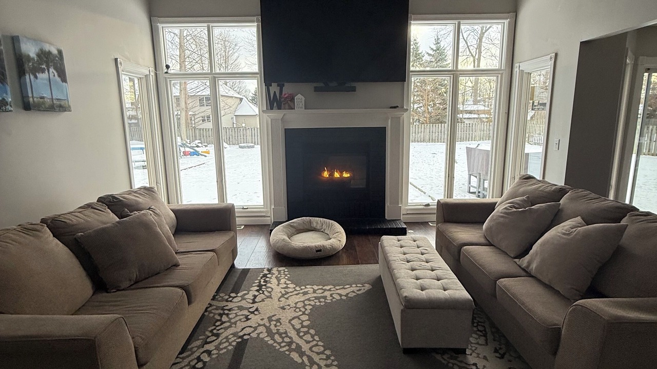 Photo of Livingroom in Mentor