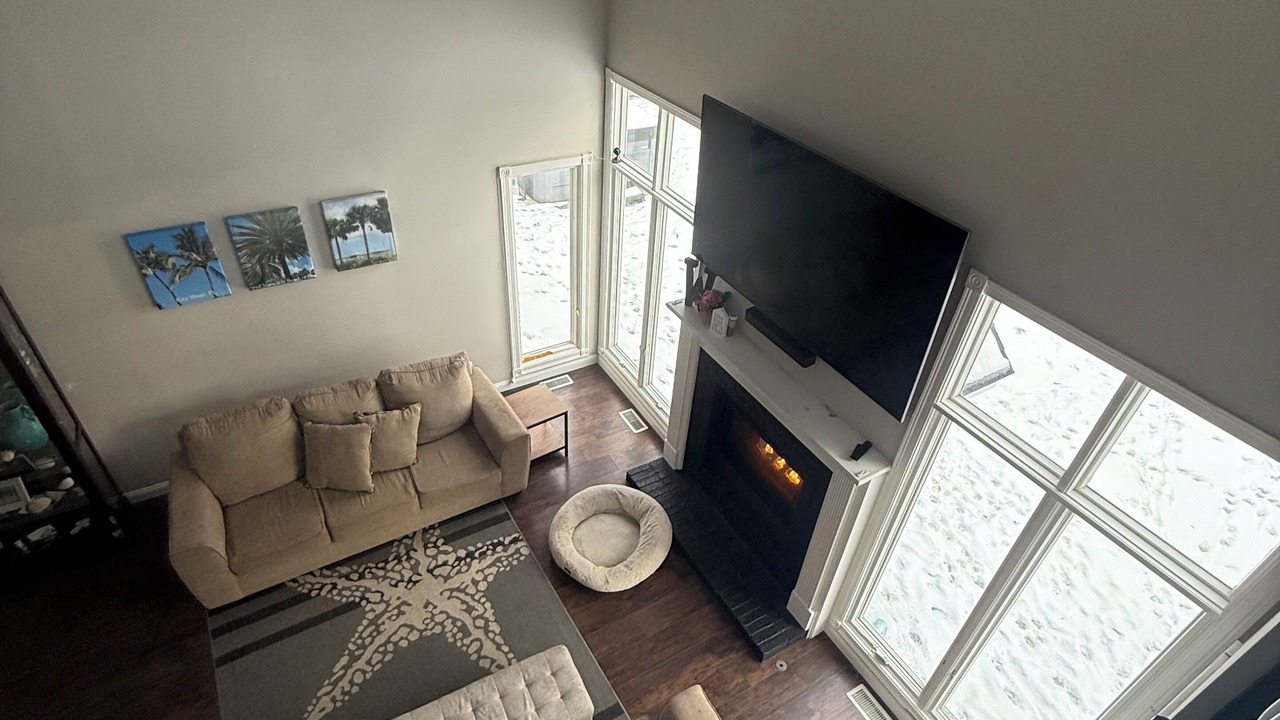 Photo of Livingroom in Mentor