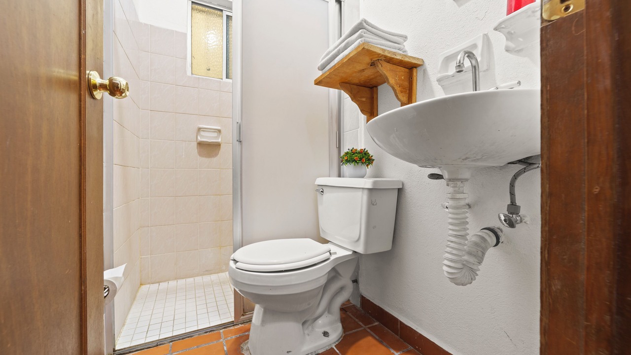 Photo of Bathroom in zona dos extendida