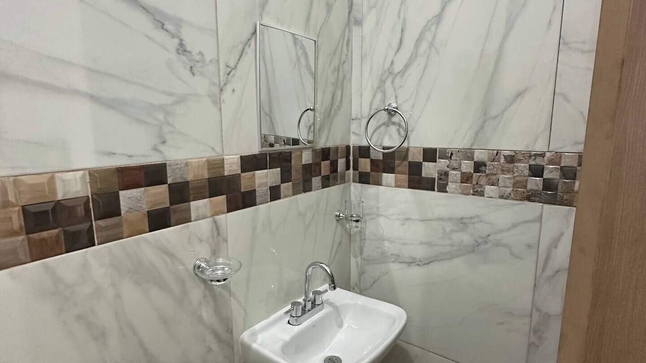 Photo of Bathroom in Nuevo Laredo