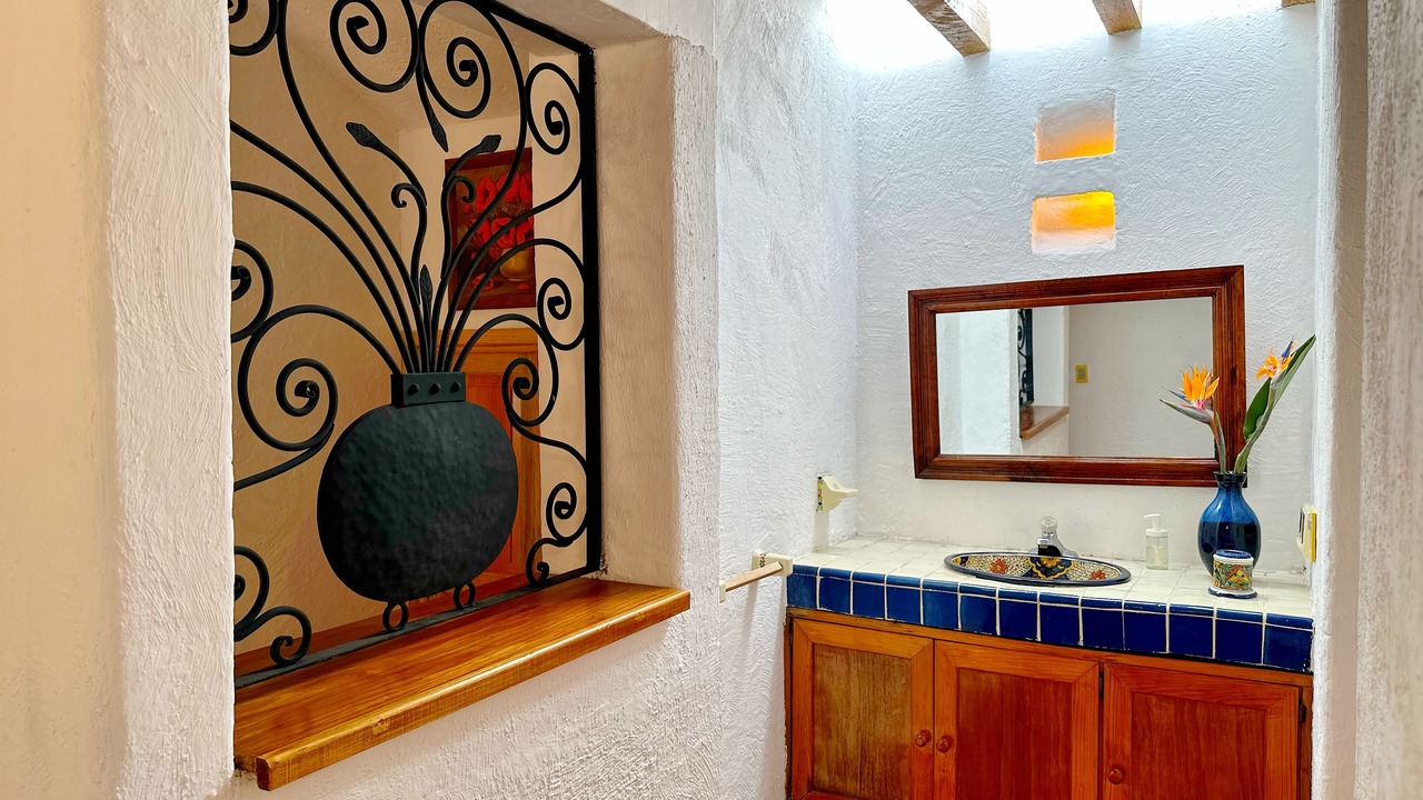 Photo of Bathroom in Tzintzuntzan