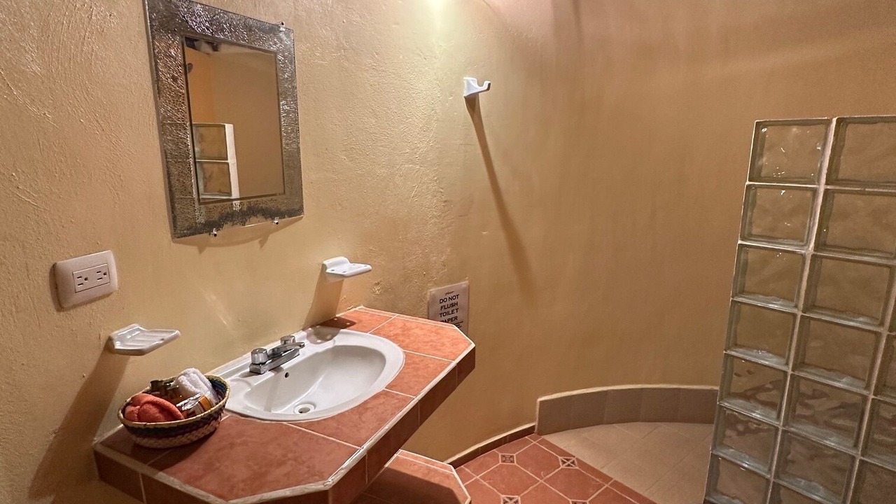 Photo of Bathroom in Santa Elena