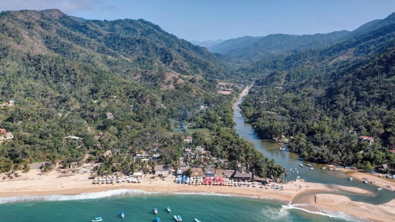 Photo of Others in Yelapa