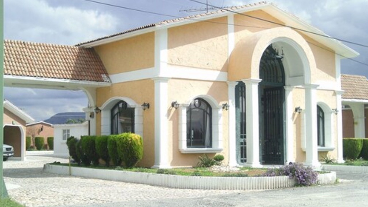 Photo of Buildings in Mineral de Pozos