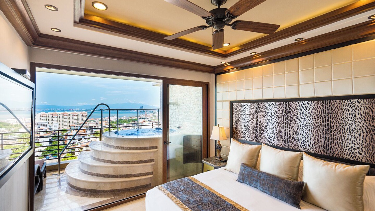 Photo of Bedroom in Romantic Zone