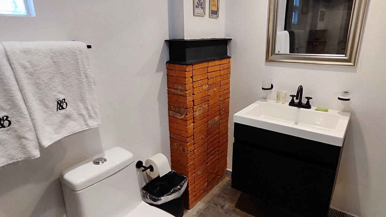 Photo of Bathroom in El Salto