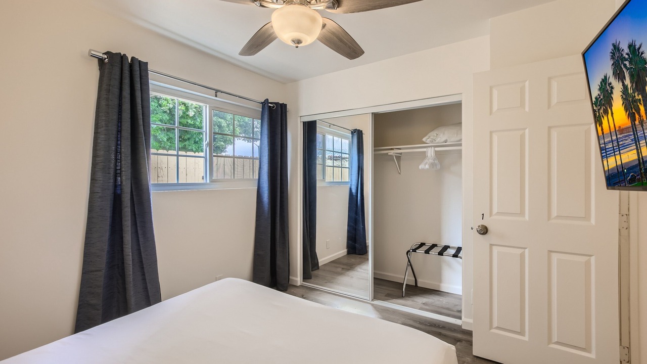 Photo of Livingroom in North Valley