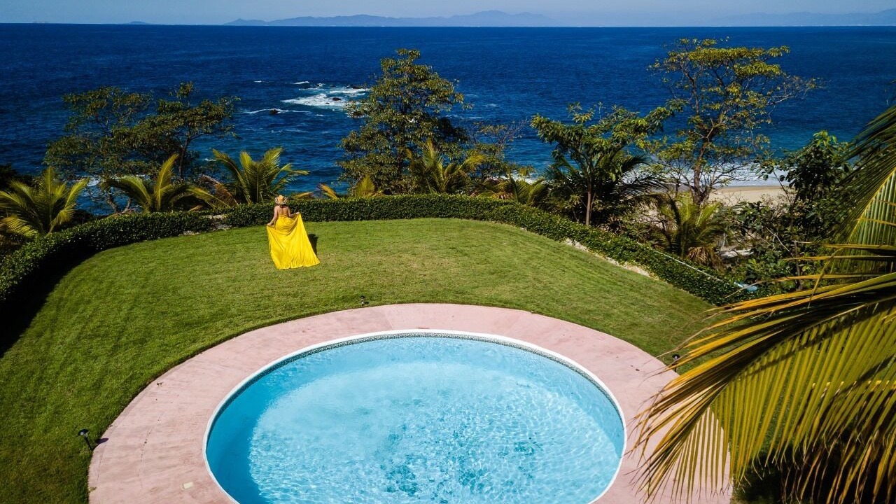 Photo of Outdoor in Mayto