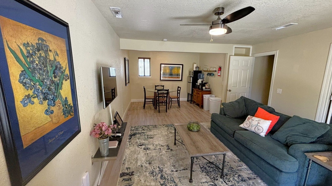 Photo of Livingroom in Woodland