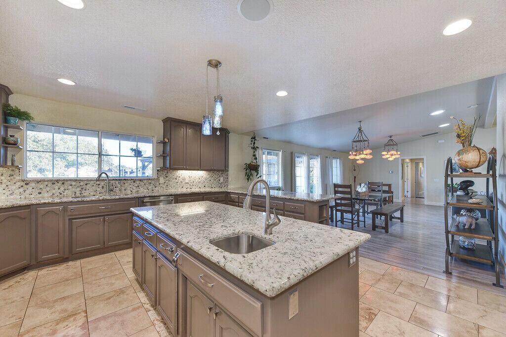 Photo of Kitchen in Woodland
