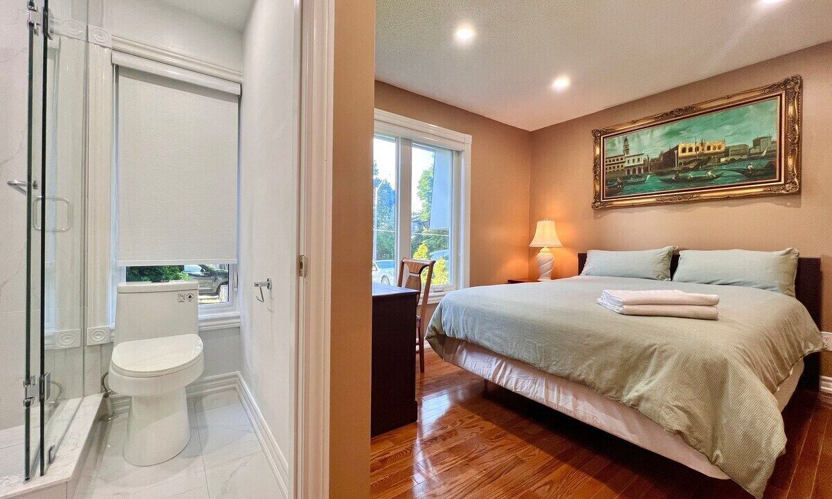 Photo of Bathroom in Richmond Hill