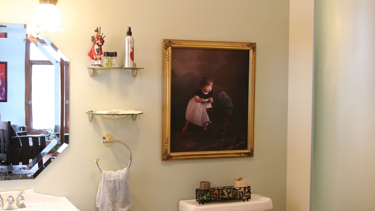 Photo of Bathroom in Clare