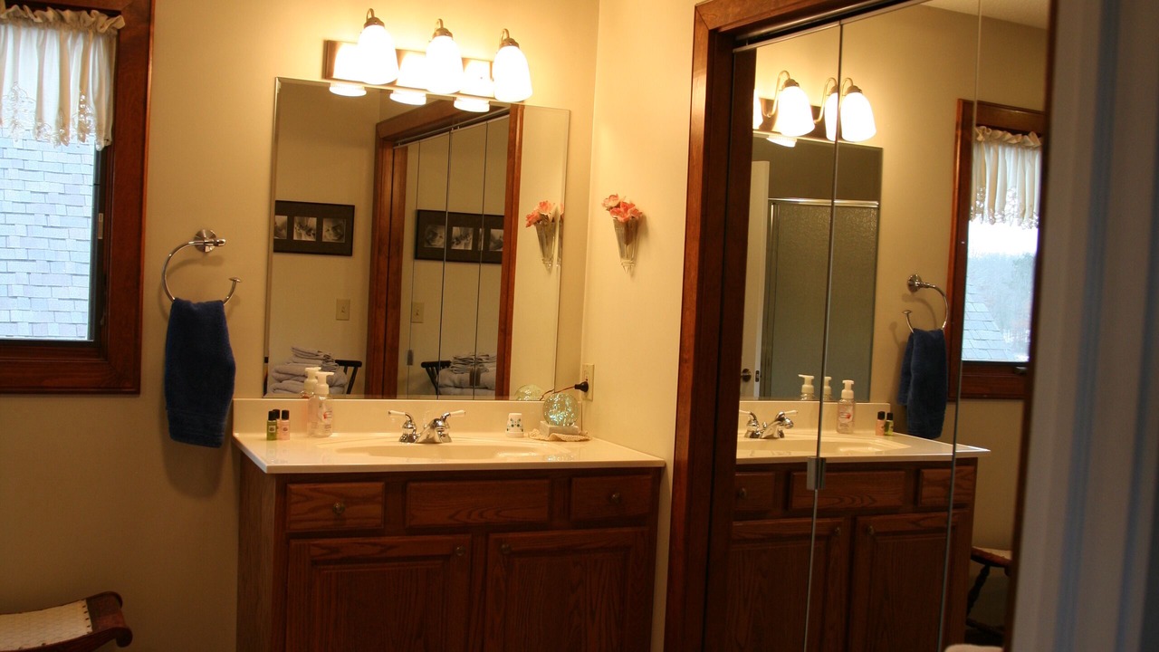 Photo of Bathroom in Clare