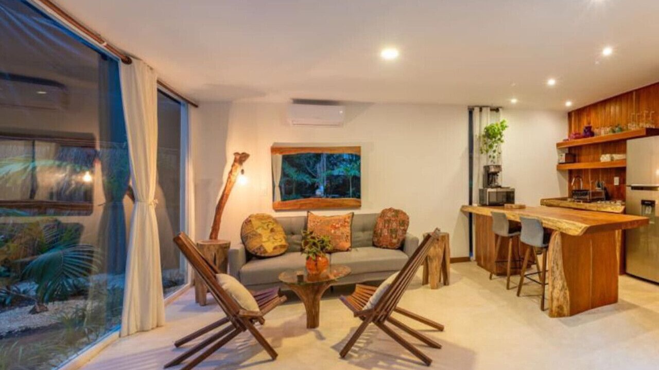 Photo of Livingroom in Chemuyil