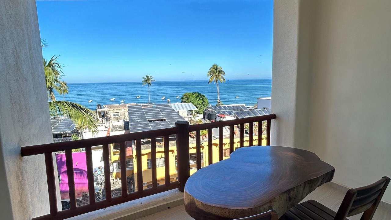 Photo of Patio Balcony in Los Ayala