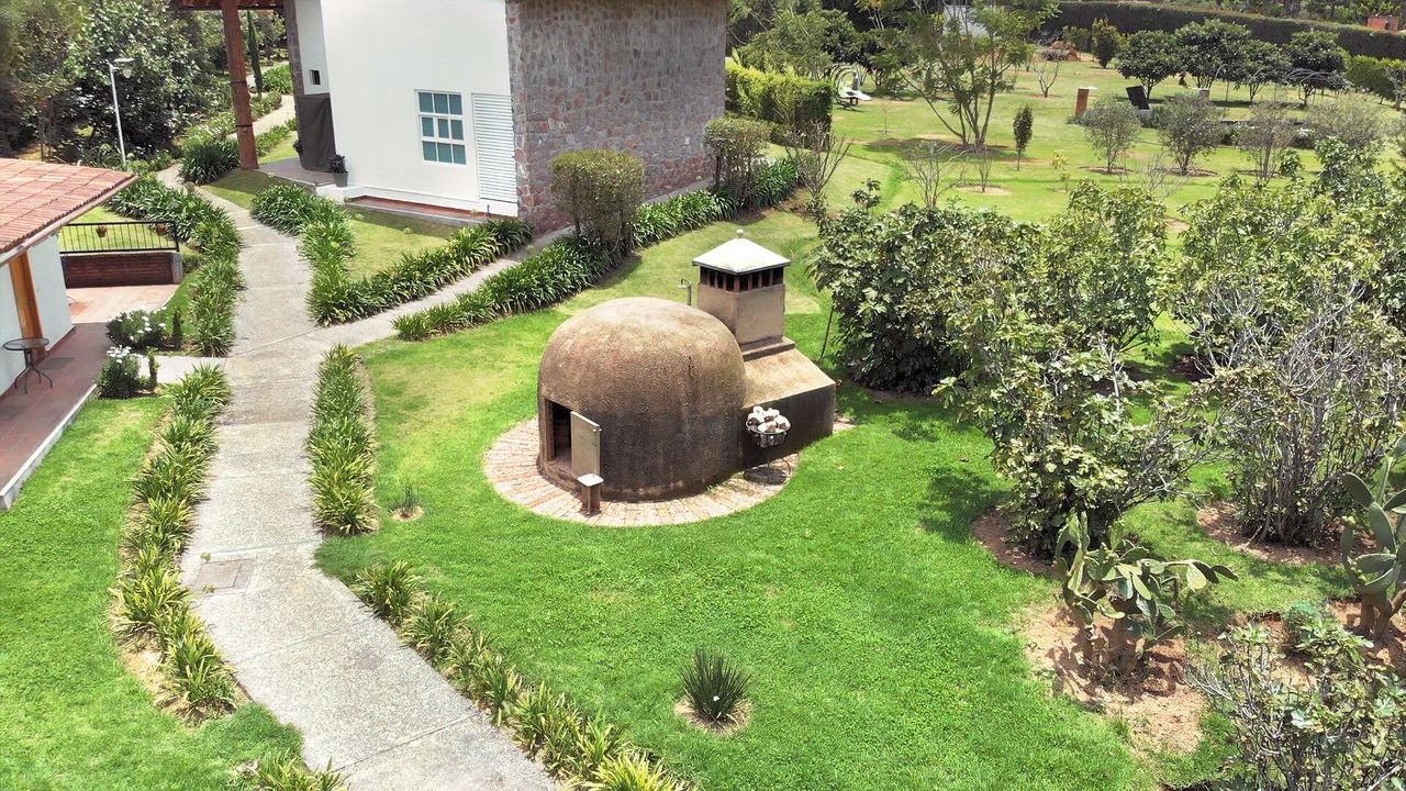 Photo of Outdoor in Macheros