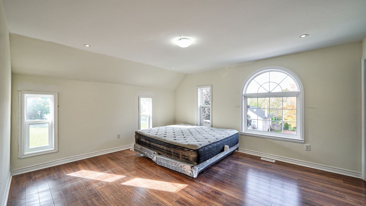 Photo of Bedroom in Pickering
