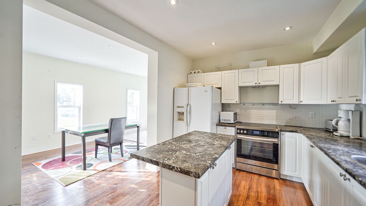 Photo of Kitchen in Pickering